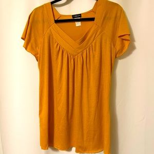 Women’s V neck Blouse Size L